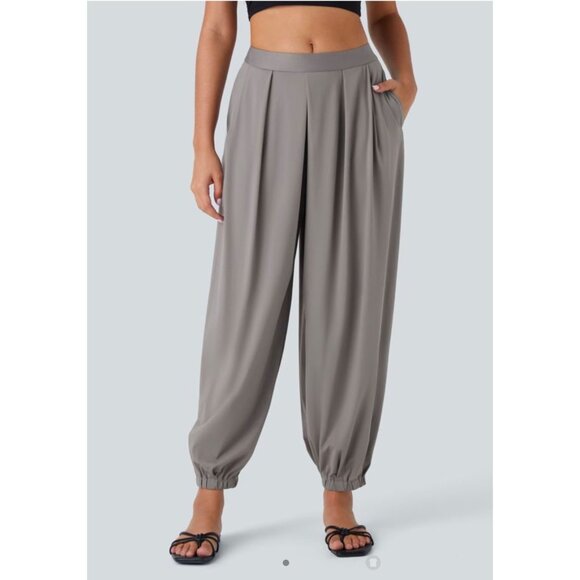 Halara Mid Rise Side Pocket Relax Resort Joggers Sz Large Womens Grey Pleated Fr - Picture 7 of 12